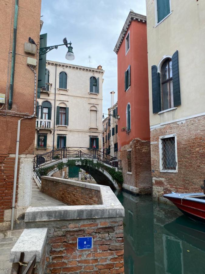 San Polo 1948 Centre Apartment Venedig